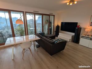 Appartement 2 pièces de 46 m² avec loggia et balcon rue Gabriel Péri