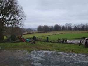 Recherche petite fermette