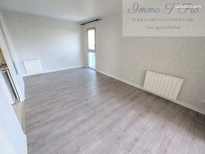 Studio 1 pièce 26 m²