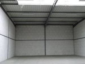 Local d'activité 356 m²