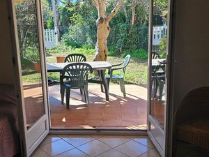 Studio meublé location à l'année (élec et eau inclus)