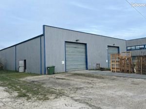 Local d'activité 850 m²