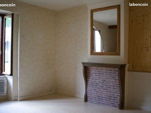 F2 en Mezzanine au ventre ville