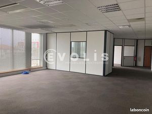Bureaux 169 m²