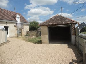 Loue Maison accolée