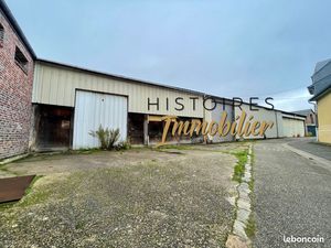 Entrepôt 700 m² Neufchâtel-en-Bray