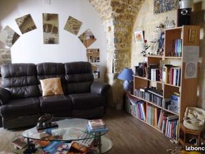 Loft T2 dans maison de village au calme