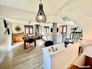 Maison 6 pièces 150 m²