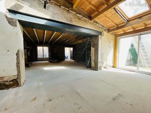 Maison à rénover en plein bourg