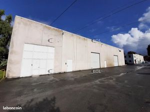 Local d'activité 720 m²