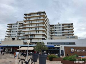 T4 bonneveine / piscine et vue mer