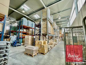 Local industriel 51 m²