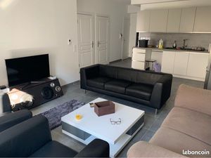 Location  appartement  T2  terrasse et jardin