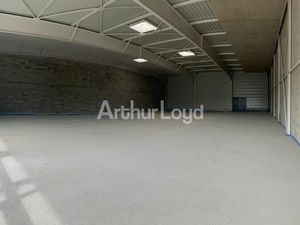 Local commercial 539 m²