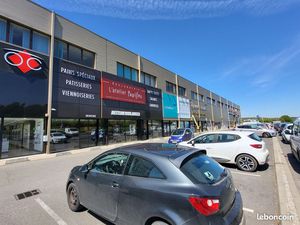 Local commercial 1158 m² ETAMPES