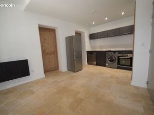 Location vide  appartement T2 de 36.20m2 + cellier au RDC d'un immeuble entièrement réhabi