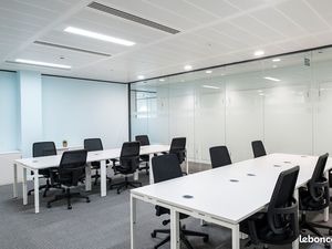 Bureau privé à louer pour 5 personnes à Amiens Station