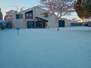 Ensemble immobilier: maison  atelier  terrain constructible