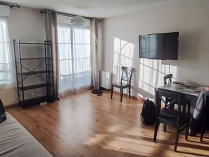 Appartement T2 meublé CERGY PORT