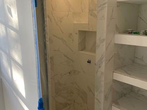 F2 / grand jardin privé/ place parking