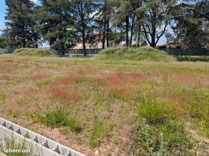 Terrain 440 m2 à Andrézieux-Bouthéon