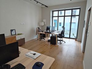Bureau 25 m² laval Centre