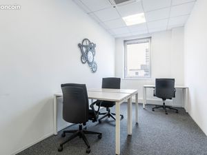 Bureau privé à louer pour 2 personnes à CERGY  Stop & Work Cergy