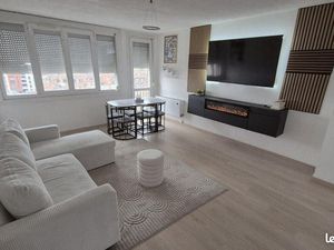 Exclusivité Armentières centre - Appartement traversant lumineux  avec 2 chambres  garage 