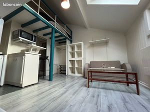 Studio avec mezzanine – Centre-ville de Besançon