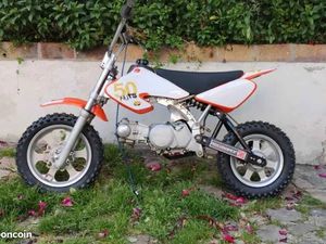 DIRT HONDA CRF50