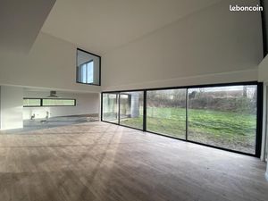Villa 7 pièces 268 m²