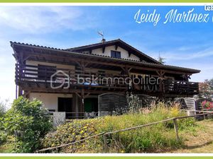 Immeuble 15 pièces 300 m²