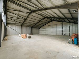 Entrepôt 395 m² SOUBISE
