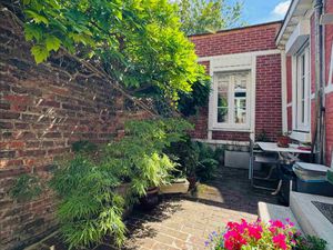 A 5 mn de la gare maison vivable de plain pied