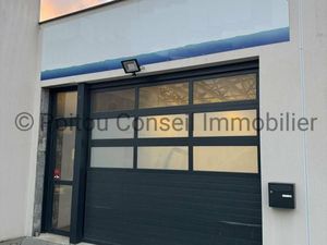 Local d'activité 140 m²