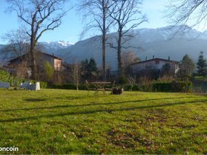 Terrain constructible et viabilisé coteau de Marignier