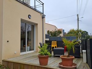 ST MARC/MER: Proche plage maison neuve T4 Petit jardin