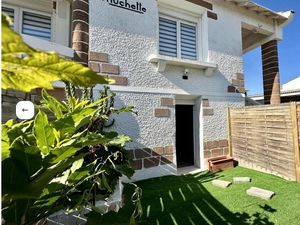 Maison centre ville de St Gilles