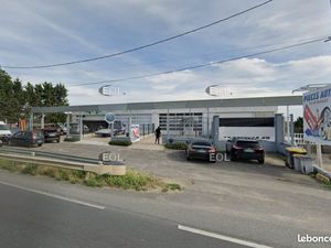 Local d'activité 105 m²