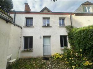 Maison centre Orléans