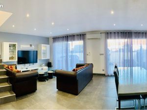 Villa récente T3 avec jardin et garage