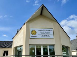 Espace de travail partagé _ Bureaux et postes