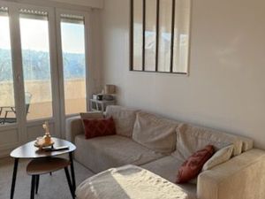 Bel appartement lumineux T2 DE 47 M² Chasse Royale