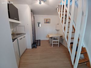 Idéal étudiant  studio meublé de 18 m² avec terrasse dans quartier calme