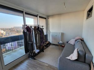 Location T1Bis - métro clemenceau