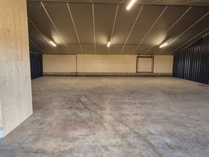Entrepôt de stockage 220m²