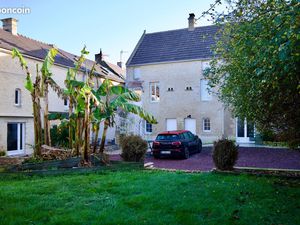 Ferme 11 pièces 260 m²