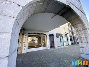 Local commercial 40 m² MONTREJEAU