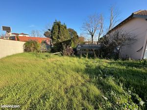 Terrain à bâtir de 340m2