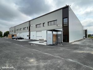 Local d'activité 2 164 m²